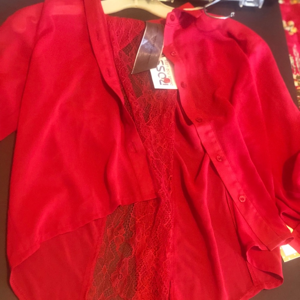 Beautiful Red Top